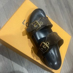 Louis Vuitton Sandals